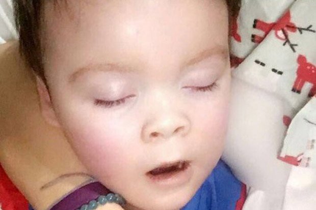 Alfie Evans, Hosptial on lockdown, Slepeedin