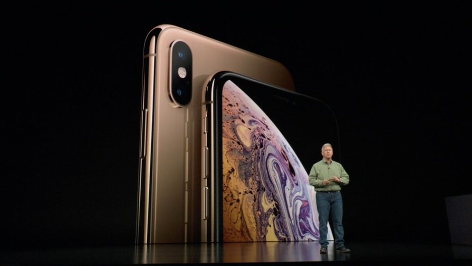 Introducing the new Apple iPhone Xs and iPhone Xs Max.