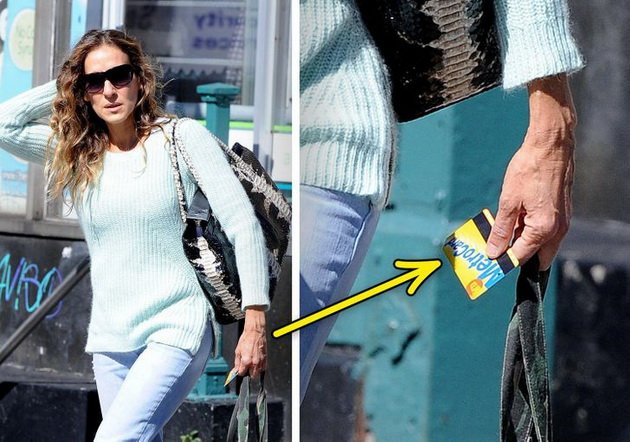 11 celebrities who have made millions but lead a normal life Sarah Jessica Parker gets off the subway (she has the ticket in her hand)