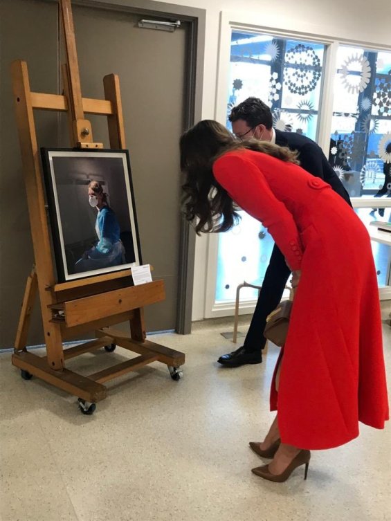 Kate Middleton in a striking red coat visited a gallery in London
