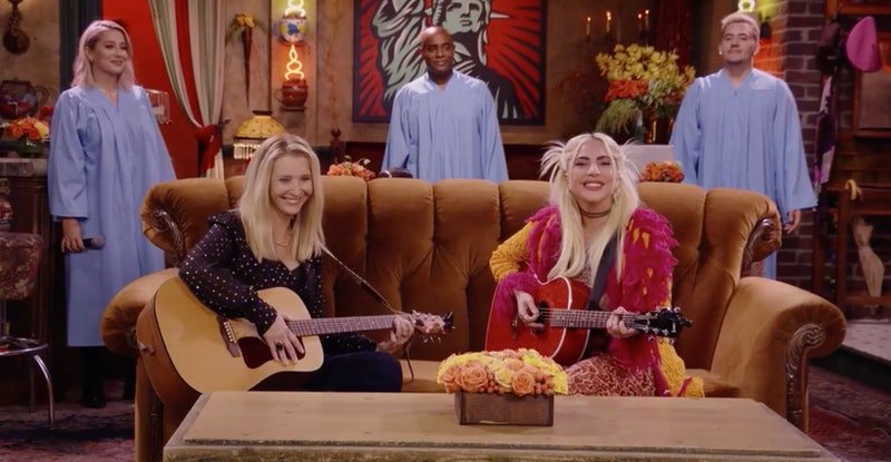 Lady Gaga and Lisa Kudrow sing Smelly Cat Phoebe's most famous song from Friends (video)