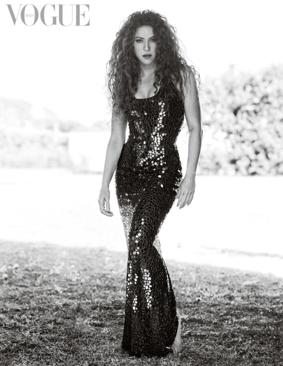Shakira is a Latino seductress for Vogue México