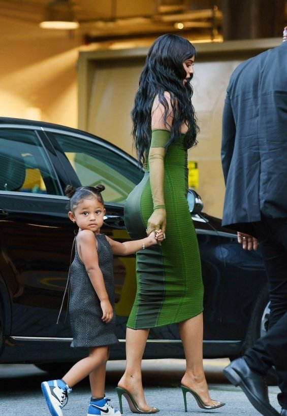 Kylie Jenner with Travis Scott and daughter Stormy on the red carpet in New York