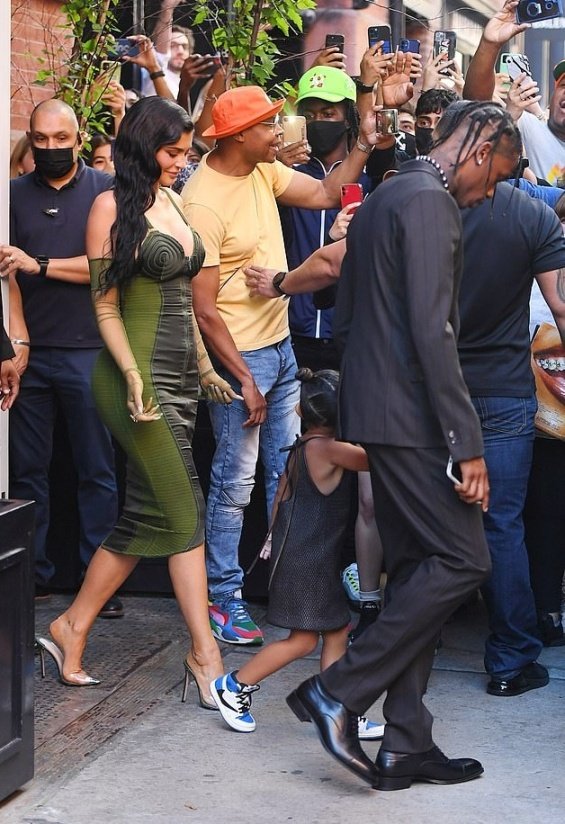 Kylie Jenner with Travis Scott and daughter Stormy on the red carpet in New York