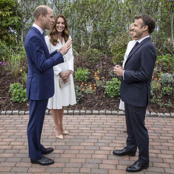 Duchess Catherine in a white coat and pearl bracelet from Princess Diana at the G7 summit