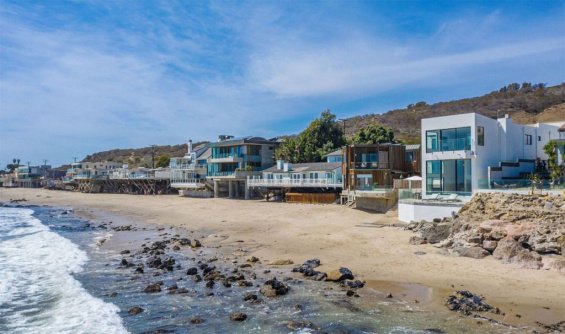 Take a look at Pink's new villa in Malibu overlooking the ocean