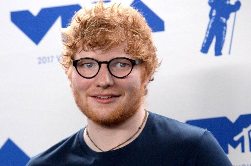 Ed Sheeran as a vampire in the video for the song Bad Habits (video)