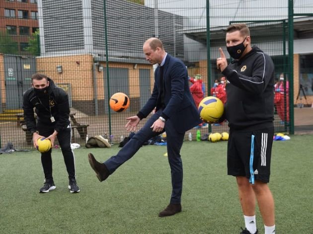 Hugs, jokes: Photo evidence that William and Kate are more relaxed in public after the scandalous interview of Harry and Meghan