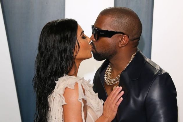 Kim Kardashian reveals through tears that she feels like a loser because of her divorce from Kanye West