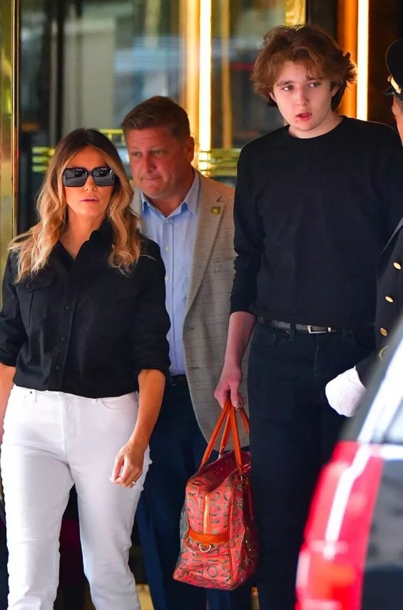 Melania was seen leaving the Trump Tower skyscraper