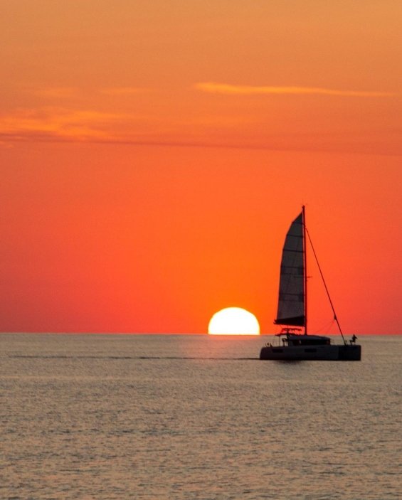 Romance at sunset: Cristiano Ronaldo and Georgina Rodriguez on a yacht in Mallorca