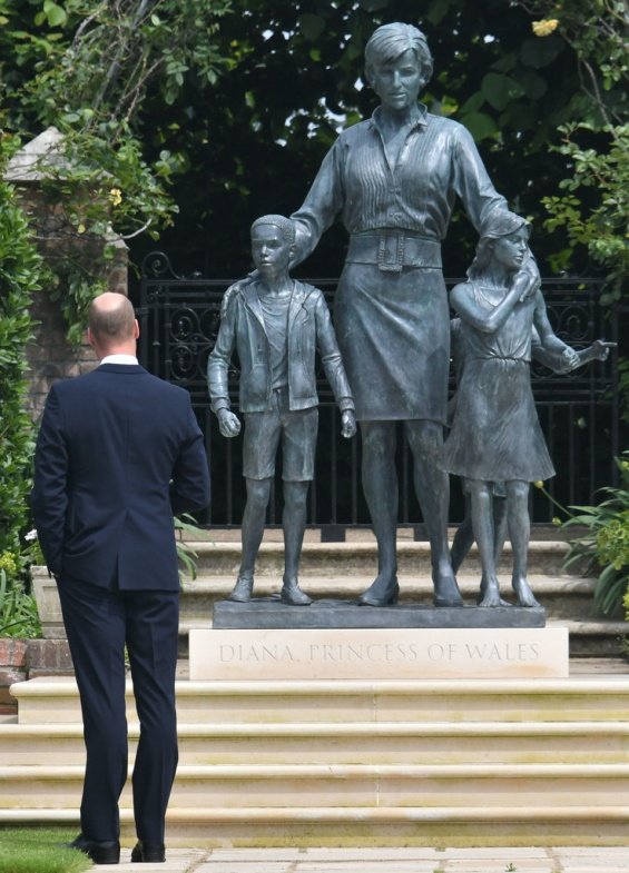 Princes William and Harry team up to unveil a new statue of Princess Diana