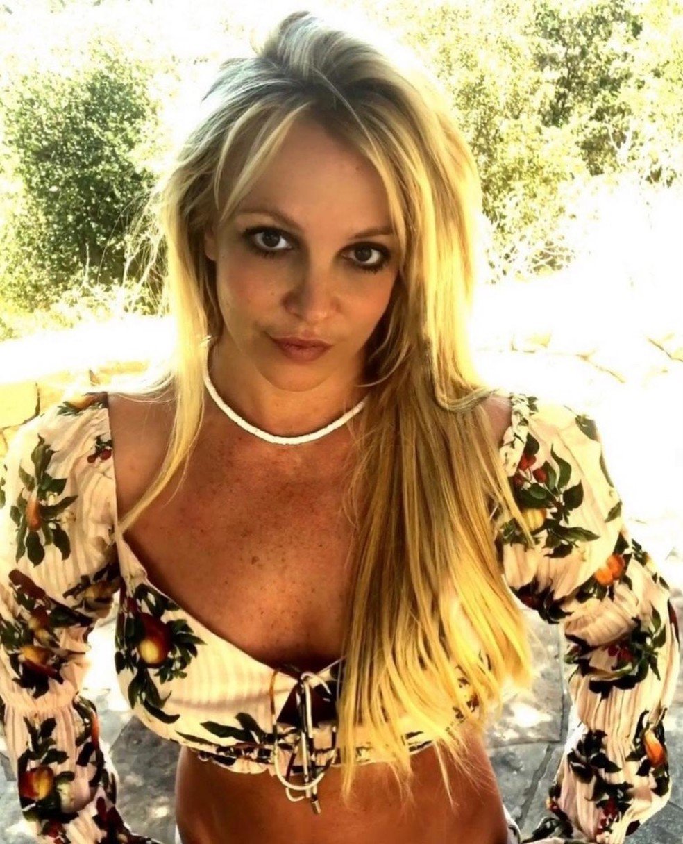 While Britney is on vacation, the court ruled not to release her - Her father remains her legal guardian