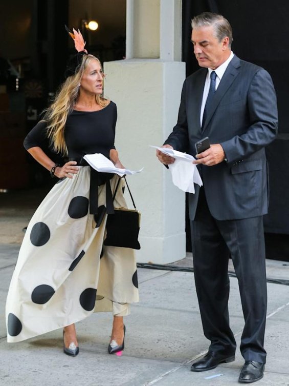 Carrie Bradshaw and Mr. Big on the set of Sex and the City sequel