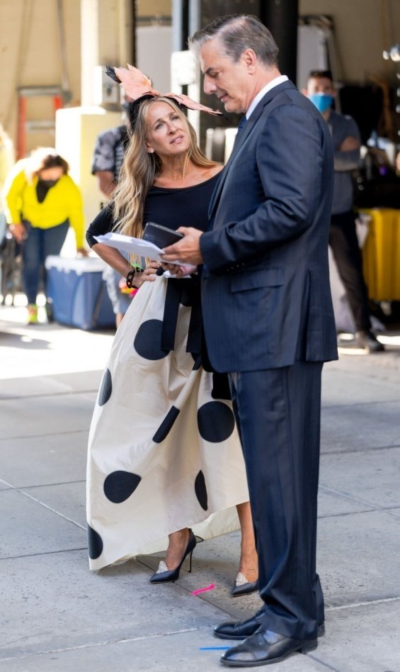 Carrie Bradshaw and Mr. Big on the set of Sex and the City sequel