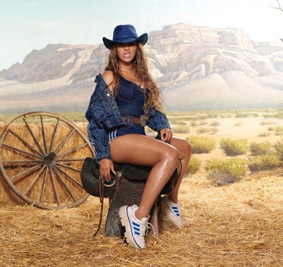 Beyoncé is a modern cowgirl in the campaign for the new collection