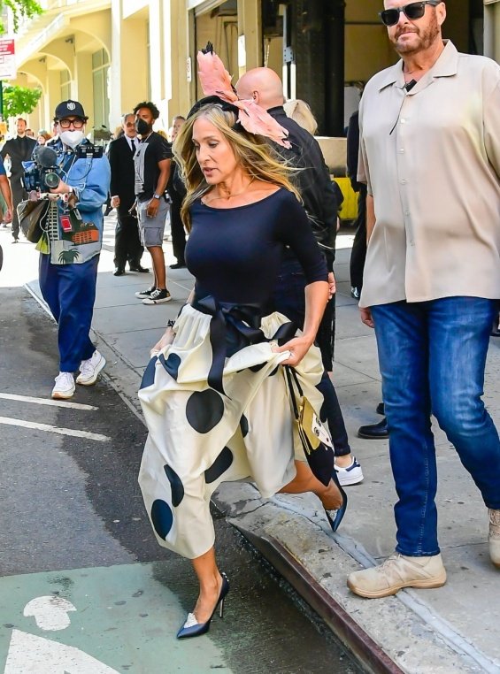 Carrie Bradshaw and Mr. Big on the set of Sex and the City sequel