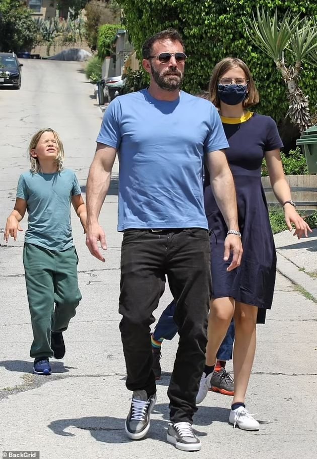 Ben Affleck celebrates his 49th birthday with children as JLO deletes photos of ex-fiancé Alex Rodriguez