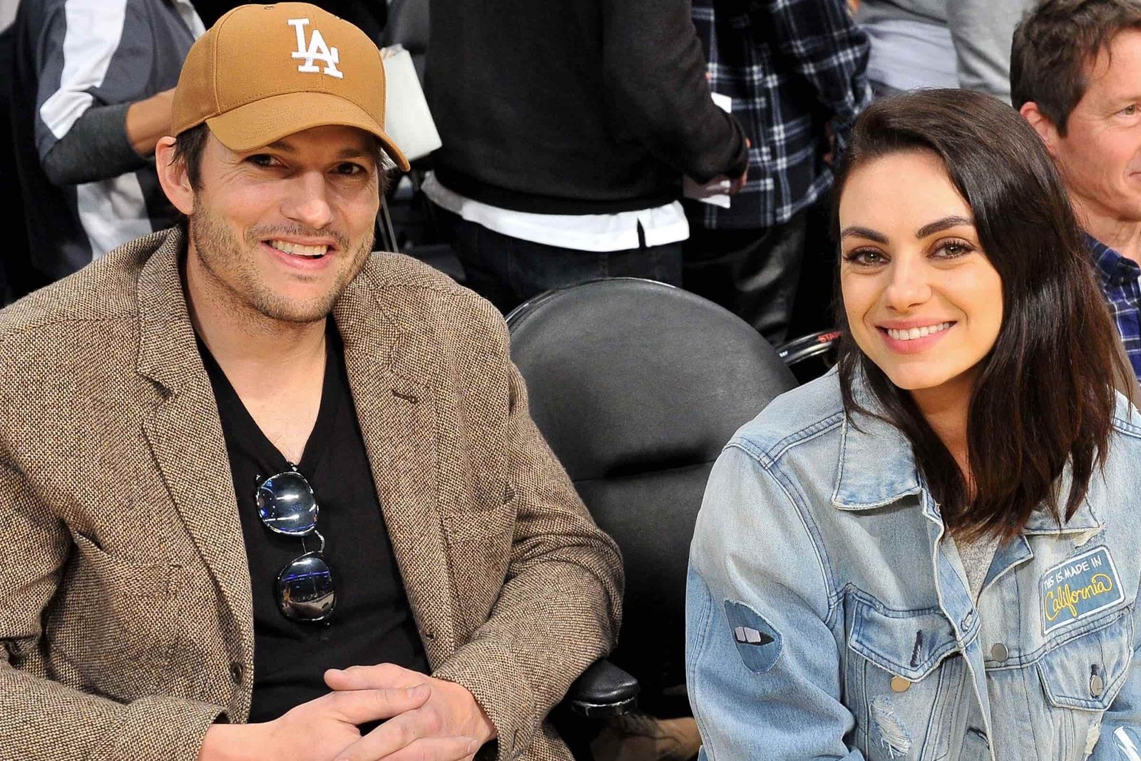 Ashton Kutcher and Mila Kunis responded to criticism of child hygiene: "Are you bathing them for the 4th time this week? You will melt them!"