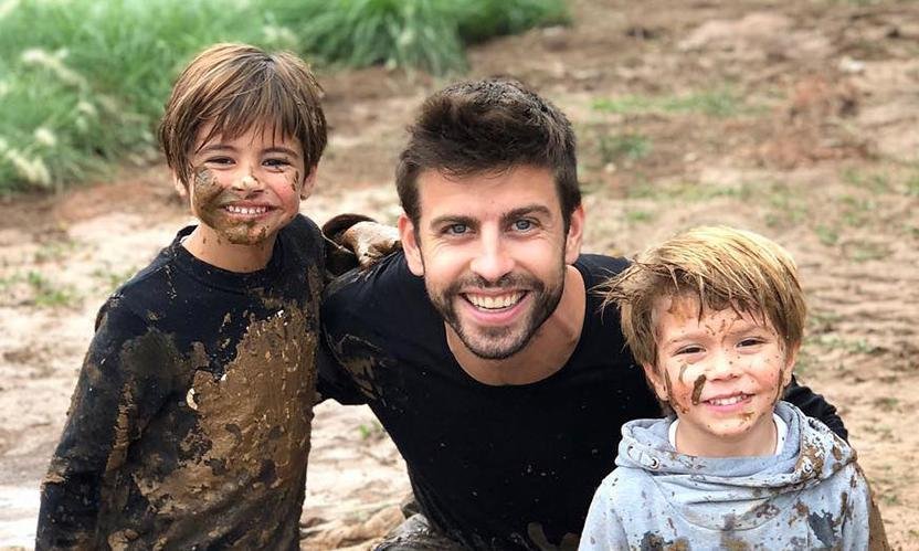 Gerard Piqué shared photos with his grown sons and Shakira: "The 3 musketeers"