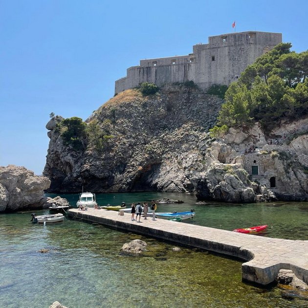 Vanessa Bryant with her daughters in Dubrovnik: "I fulfilled Kobe's wish, Natalia to go to Croatia"