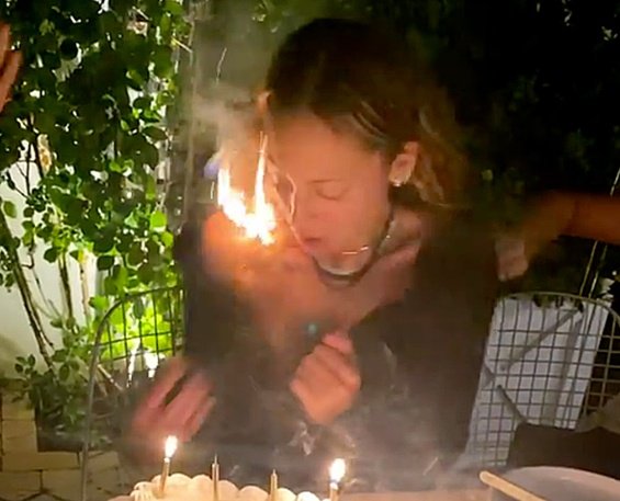 Nicole Richie accidentally lit her hair by candlelight on a cake for her 40th birthday