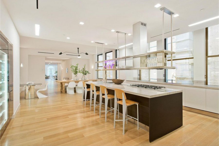 Take a look at the luxury penthouse that JLO can't sell for 4 years