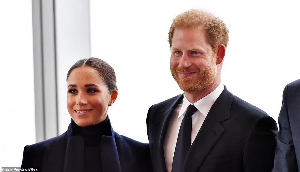 Meghan and Harry's first joint appearance after the family scandal - The Royal couple is back in style