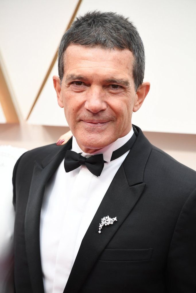 Antonio Banderas changed his style - Nobody expected this