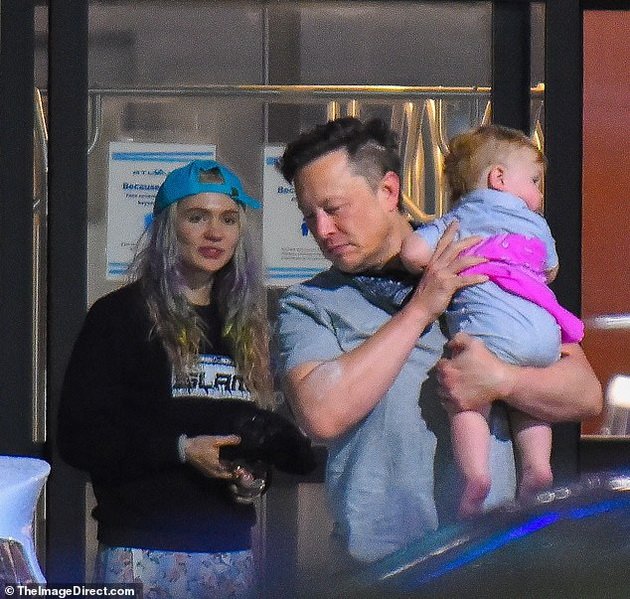 Elon Musk's partner, Grimes with an unusual statement after the separation - New bizarre photos of her