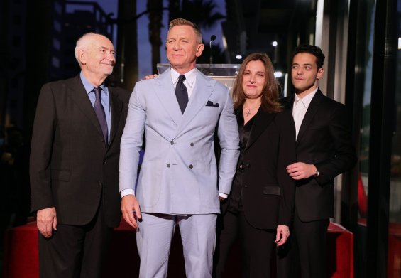 Daniel Craig received his star on the Hollywood Walk of Fame