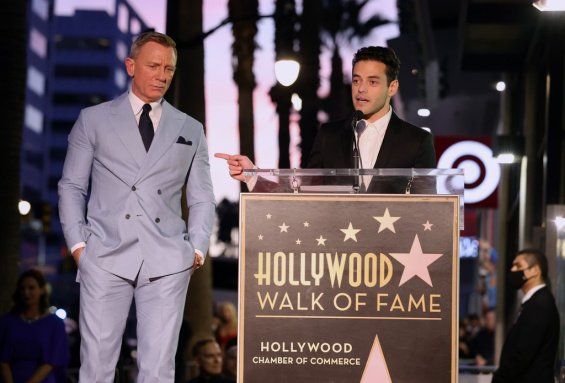 Daniel Craig received his star on the Hollywood Walk of Fame