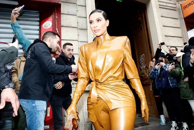 Talentless star: Why is Kim Kardashian so popular, even though she irritates everyone?