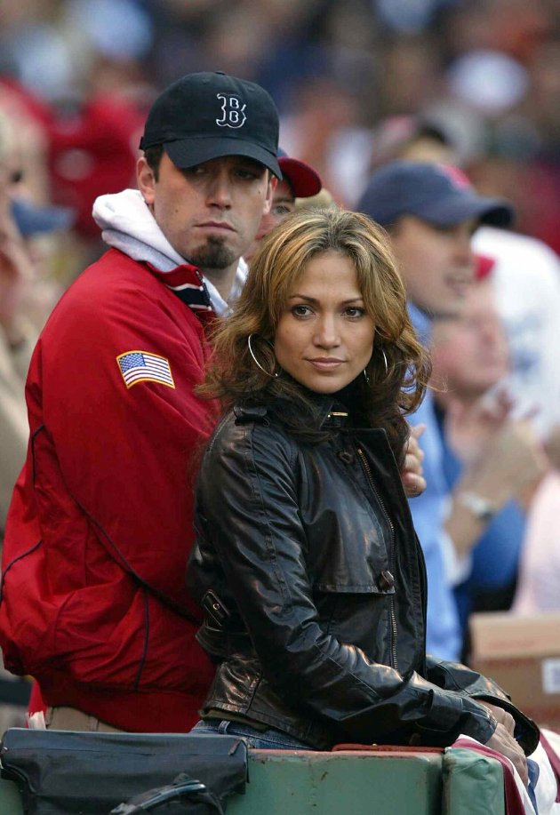 True love is never late - The best retro photos of Jennifer Lopez and Ben Affleck