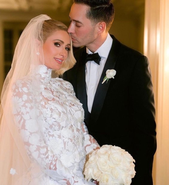 Take a look at Paris Hilton wedding photos - 4 wedding dresses and a few days of celebration