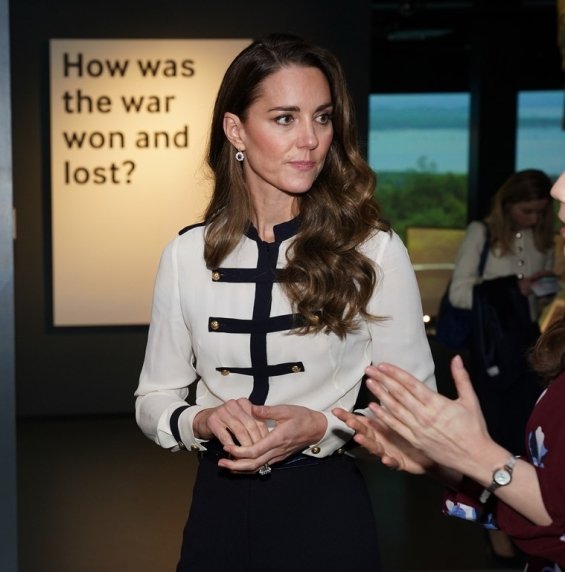 Duchess Catherine with modern autumn styling for a visit to the Imperial Military Museum in London