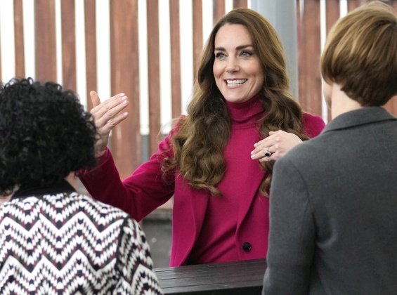 Duchess Catherine visits a school in London