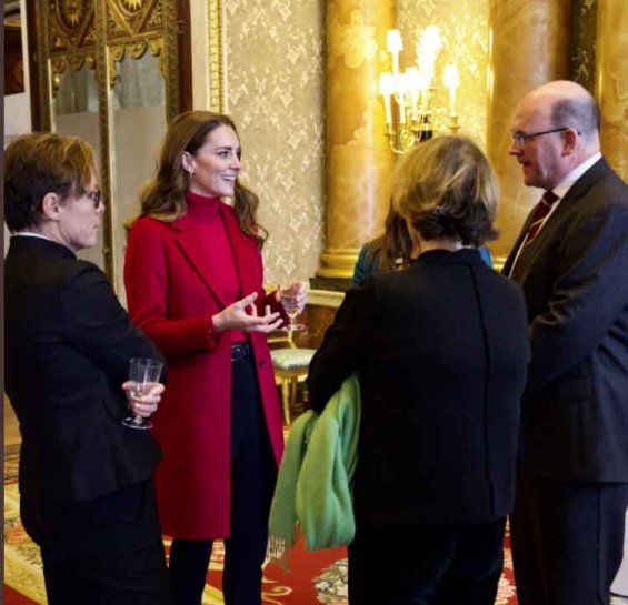 Duchess Catherine visits a school in London