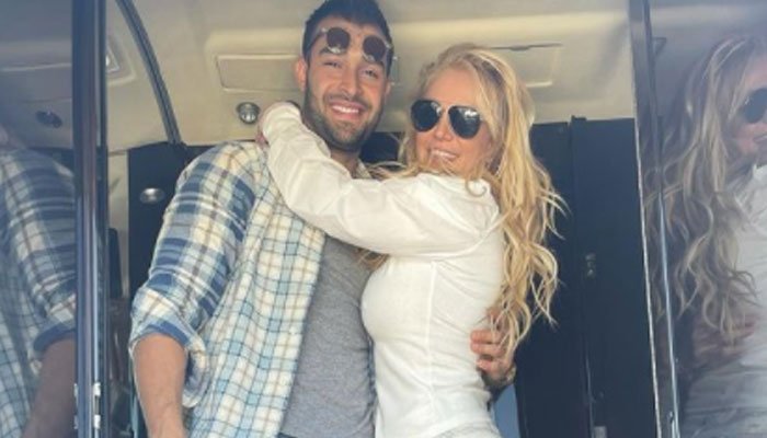 See what a surprise Britney Spears's fiancé prepared for her birthday
