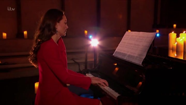 Duchess Catherine surprised everyone with her piano skills (VIDEO)