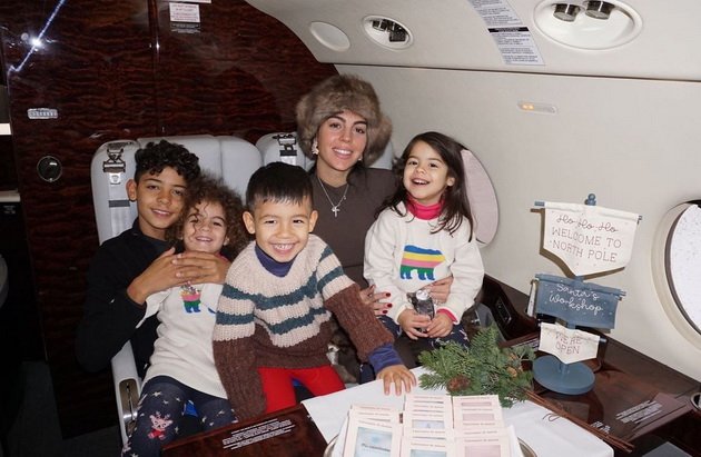 Georgina Rodríguez without Ronaldo took the children on a dream trip to the North Pole