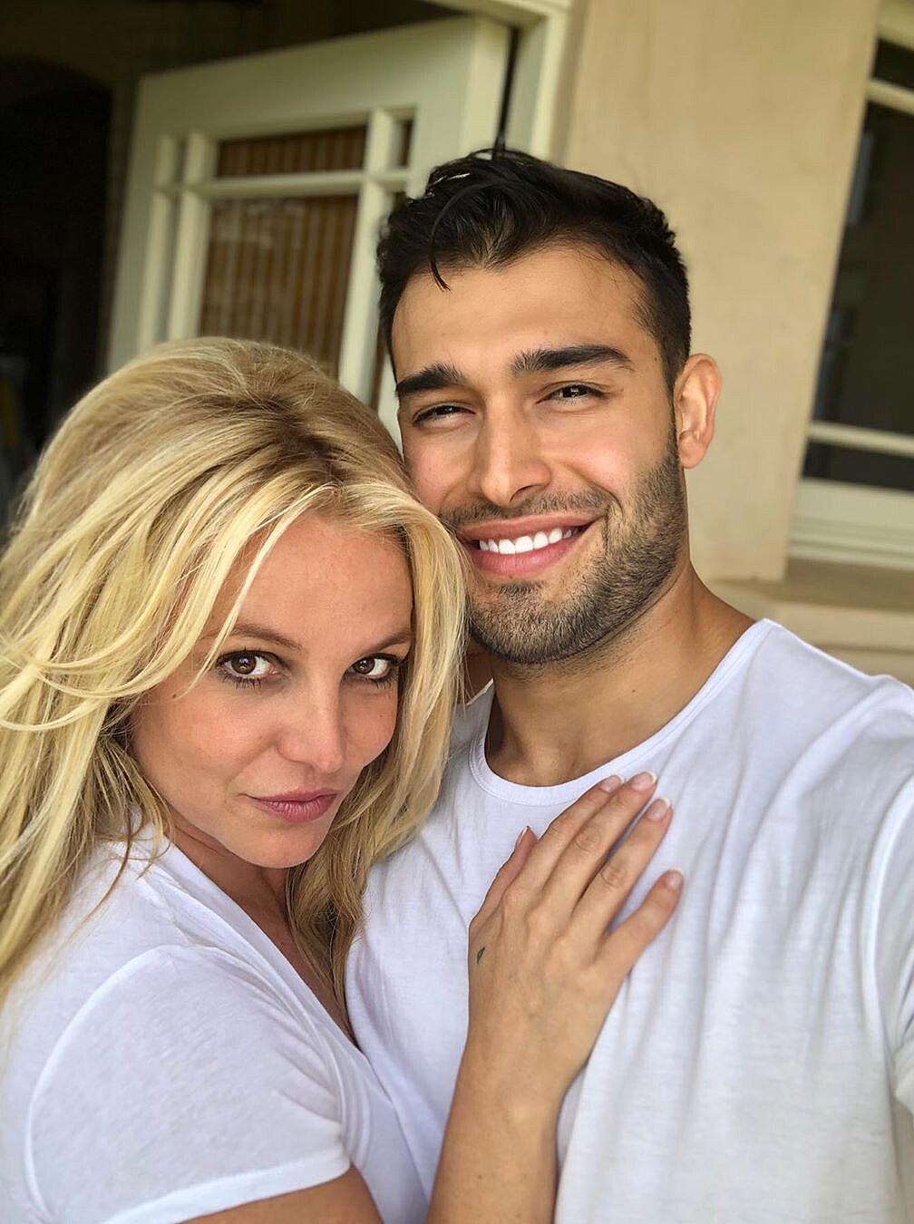 Britney Spears with her fiancé Sam Asghari already enjoy the pre-holiday euphoria