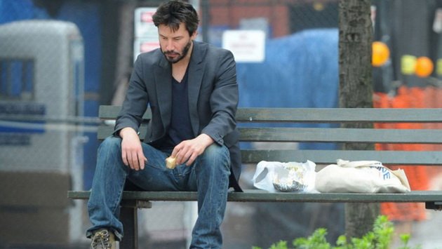 The truth behind the sad photo with which Keanu Reeves became a hit meme
