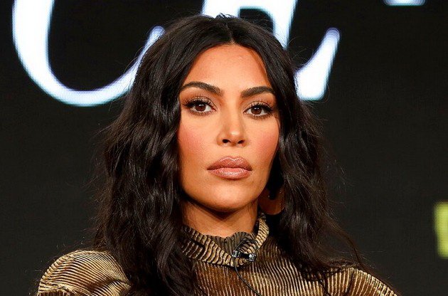 Kim Kardashian ignores Kanye and wants to get rid of the surname West: "Nothing saves our marriage, I deserve a new life"