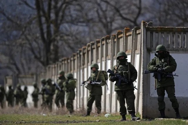 Ukraine offers amnesty and 5 million rubles to Russian soldiers if they lay down their arms