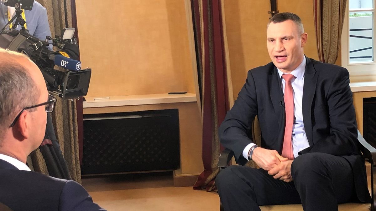 (VIDEO) Klitschko denied that he said that Kyiv was surrounded: "Do not believe lies"