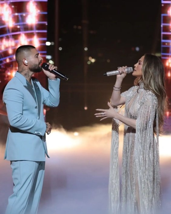 Jennifer Lopez shines in two creations by Elie Saab for a special concert with Maluma