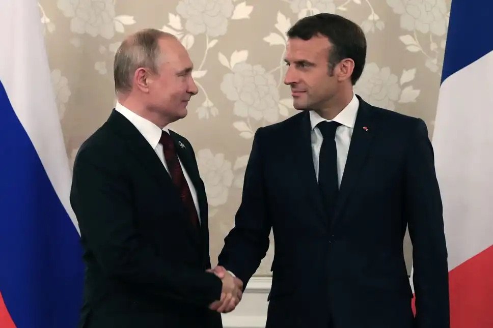 Putin told Macron the three conditions that Ukraine must accept