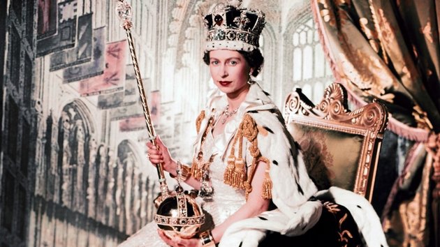 Queen Elizabeth celebrates the 70th anniversary on the throne