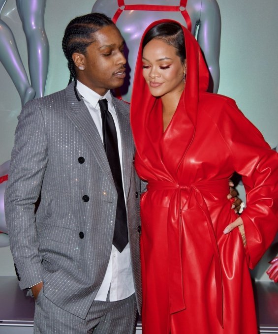 Rihanna with her beloved ASAP Rocky at an event - "I enjoy not having to hide my stomach"